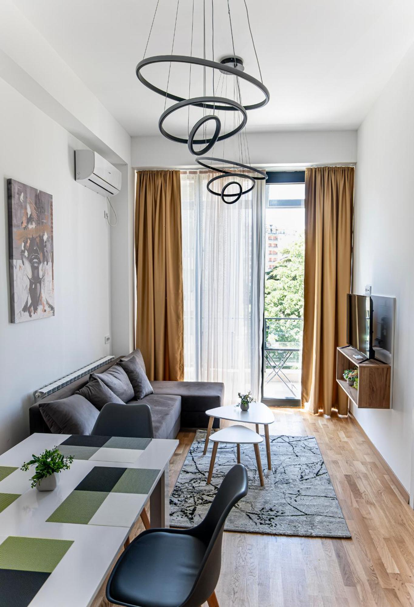Home Art Apartments Skopje Ngoại thất bức ảnh