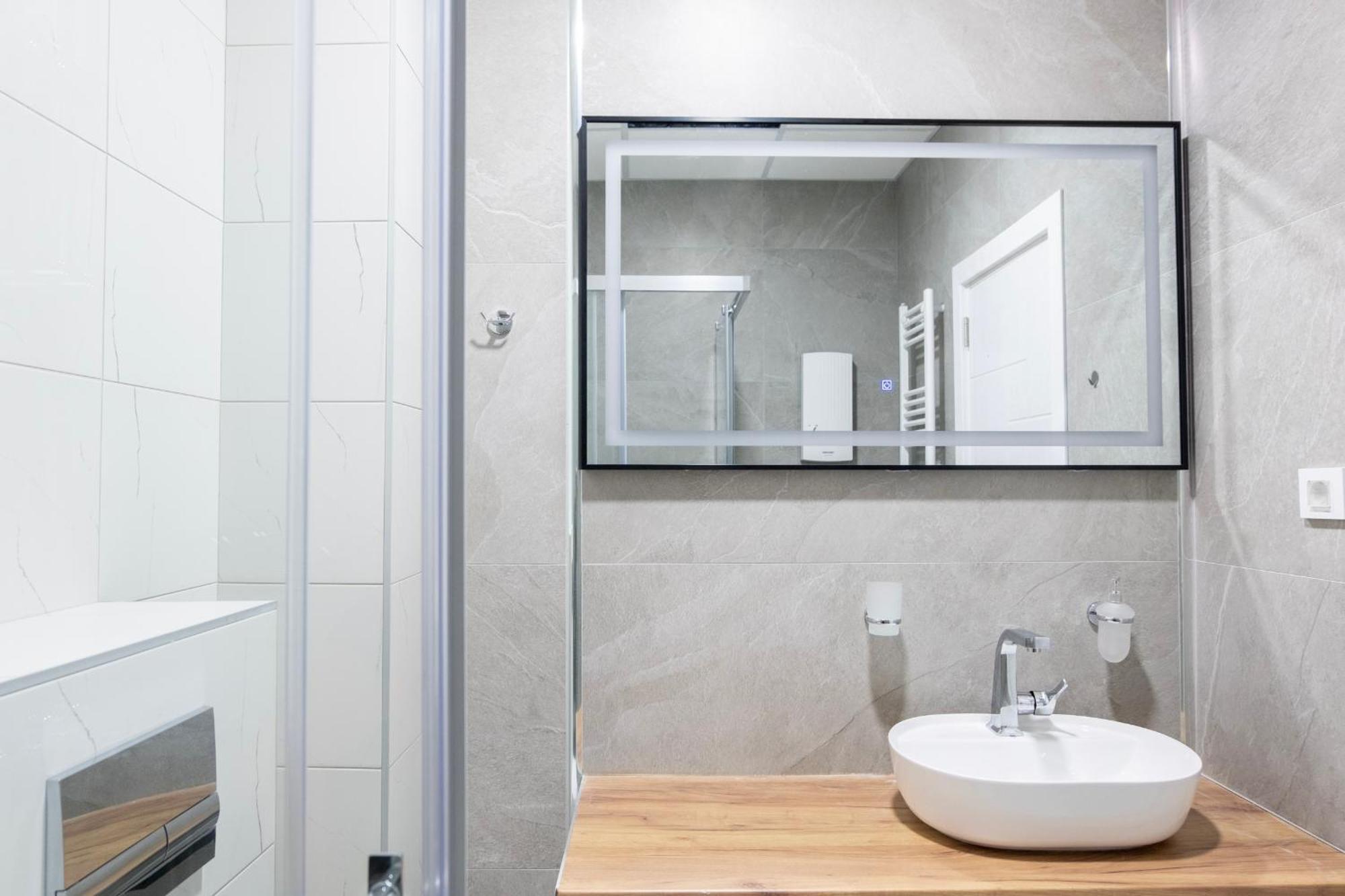 Home Art Apartments Skopje Ngoại thất bức ảnh
