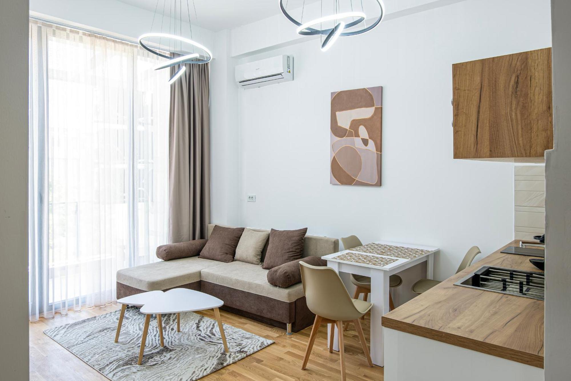 Home Art Apartments Skopje Ngoại thất bức ảnh
