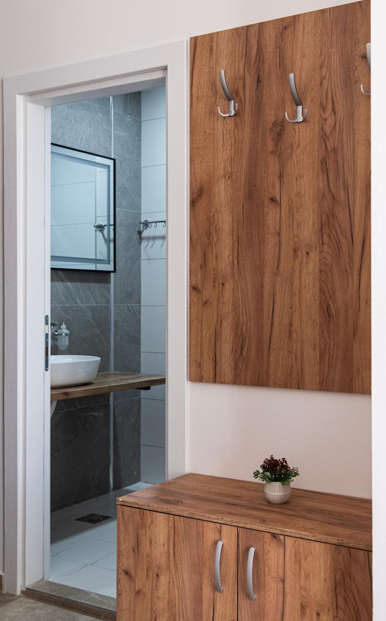 Home Art Apartments Skopje Ngoại thất bức ảnh